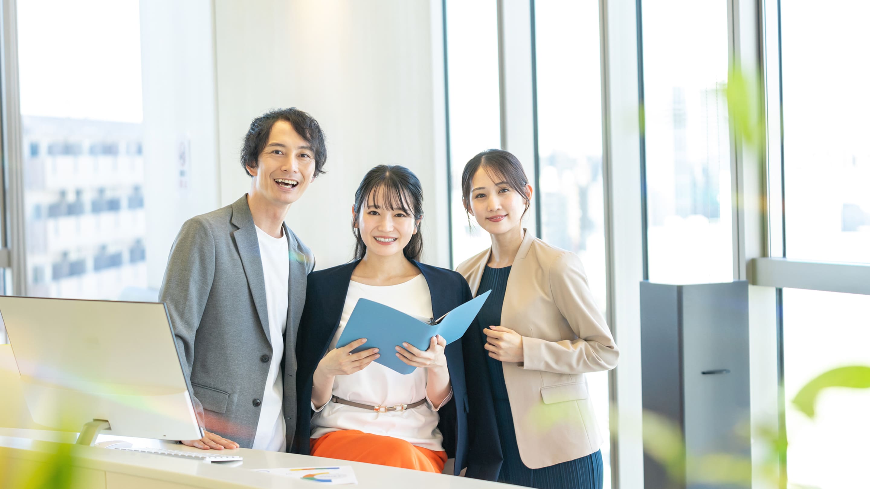 LET'S DO IT TOGETHER. ほな、一緒にやってみんで？このまちは、あったかい家を。