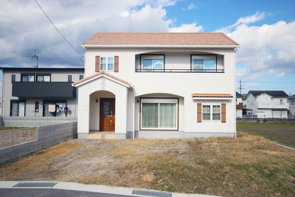 すばらしい家を建てていただき、家族みんなが感謝して喜んでいます。